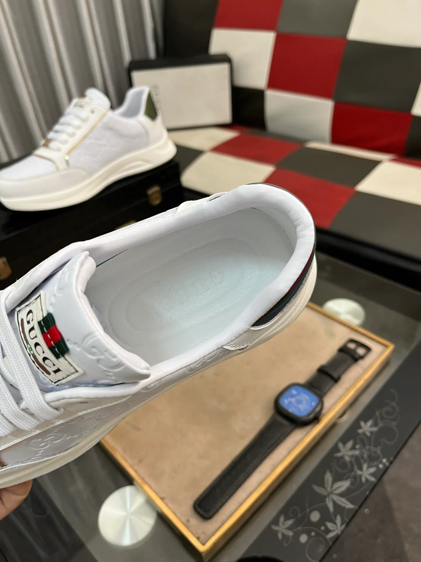 Men's shoes 💰420⌚️⌚️[GUCCI] The latest trendy men's casual shoes, the fabric is made of embossed cowhide imported from Italy, comfortable sheepskin lining + feet, the original outsole is wear-resistant and non-slip, high-level version, exquisite workmanship. Code number: 38-442️⃣Colors available